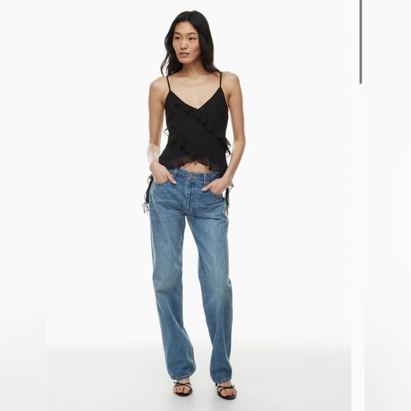 NWT Aritzia Wilfred Eminence Top in Black Size Small Ruffled chiffon camisole - Picture 5 of 13